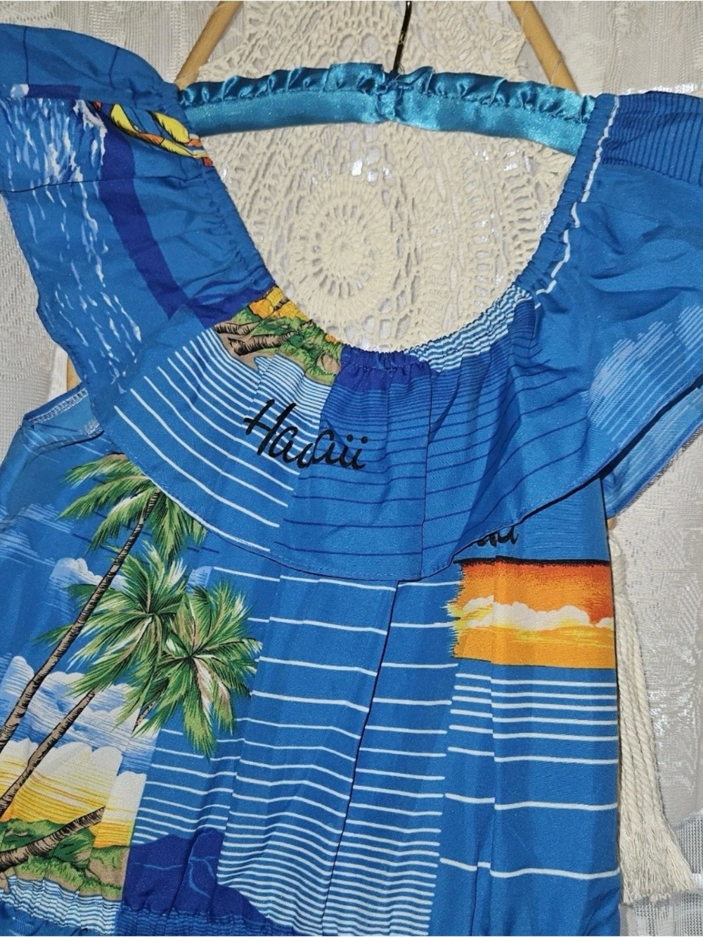 Vintage 70s Shoreline Hawaii Blue Tropical Off Shoulder Ruffle Midi Dress SMALL - Picture 2 of 7